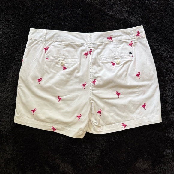 Crown & Ivy Caroline White Flamingo Embroidered Shorts - Picture 5 of 6